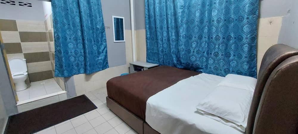 Sobey Laris Roomstay Gua Musang Zewnętrze zdjęcie